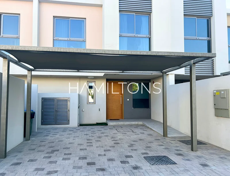 Spacious Luxury Villa | Ideal Location | Resale63185207600514110