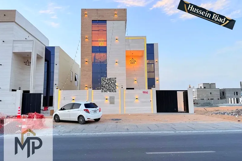 A real opportunity to own a distinctive villa in a strategic location, ready for immediate inspection. Directly on the road, at a very special price.63904246580865112