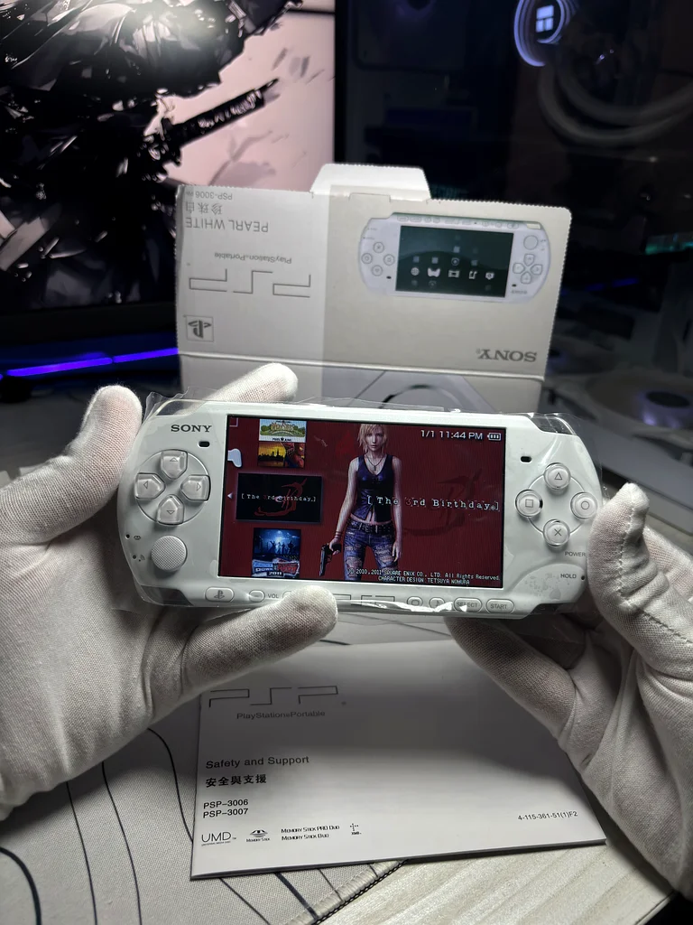 PSP 130GAMES 128GB PEARL WHITE EDITION632307101870101114