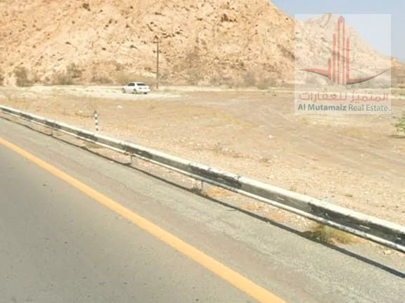 Land for sale in Masfout, Basin 863197608306690111