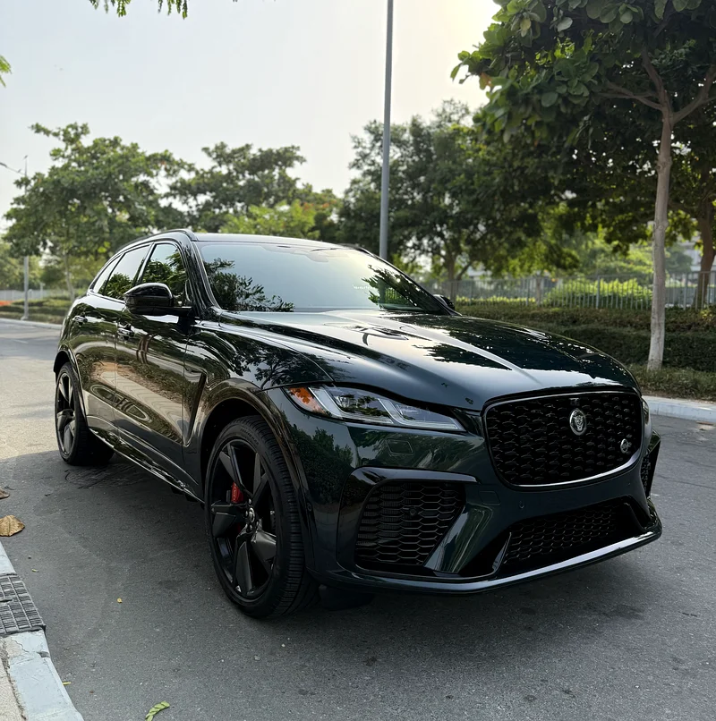 2025 جاكوار F-PACE SVR P55063221824212867112