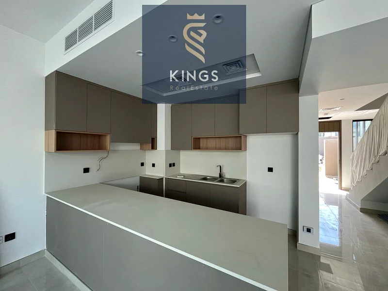 Luxury Villa | Steps to the Beach | 2nd row to Beach | Garden63860240848130112