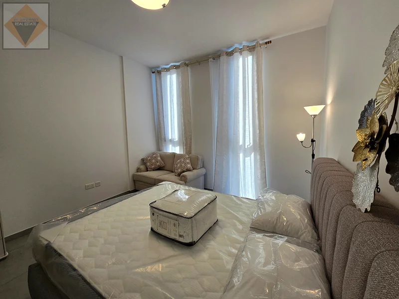📍 ستوديو مؤثث للإيجار الشهري في مجمع فاخر 💰 السعر: 4500 درهم إماراتي شهريًا63705777006209113