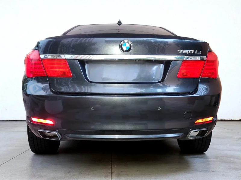 BMW 750i V8 | 2011 | Fully Loaded | GCC Specs | Excellent Condition63177101744387113