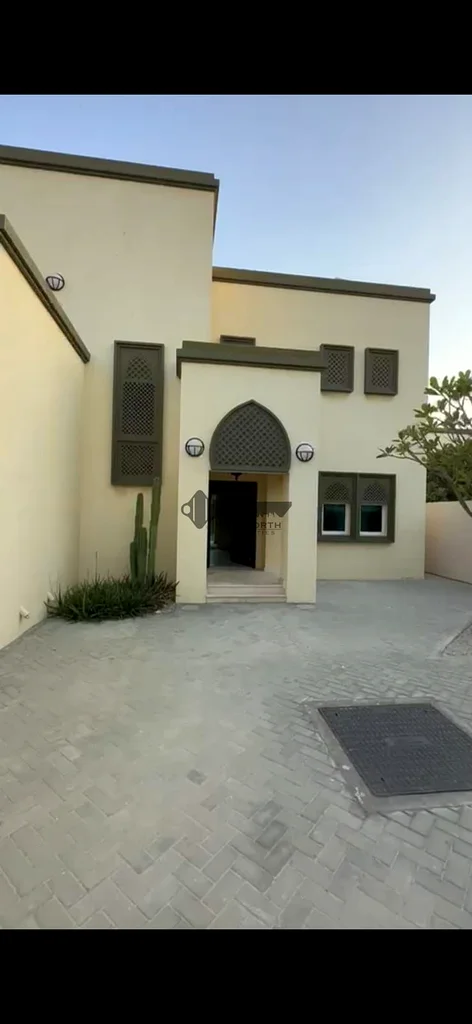 منطقة I جاهزة I تم صيانتها جيدًا I جميع الغرف بها حمامات خاصة I قطعة أرض كبيرة63269569241602112