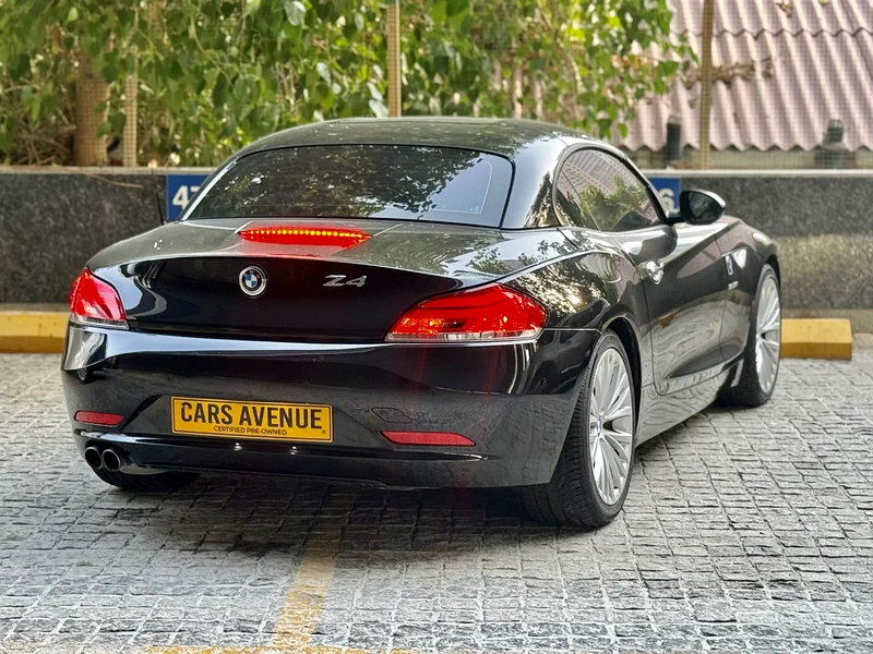 BMW Z4 Hardtop Convertible 2010 – Immaculate Condition | Six cylinders62930626668930111
