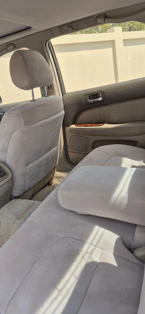 Lexus LS-40063149580437250114