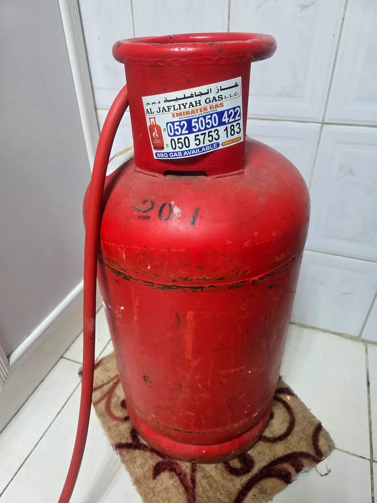 أسطوانة غاز للبيع