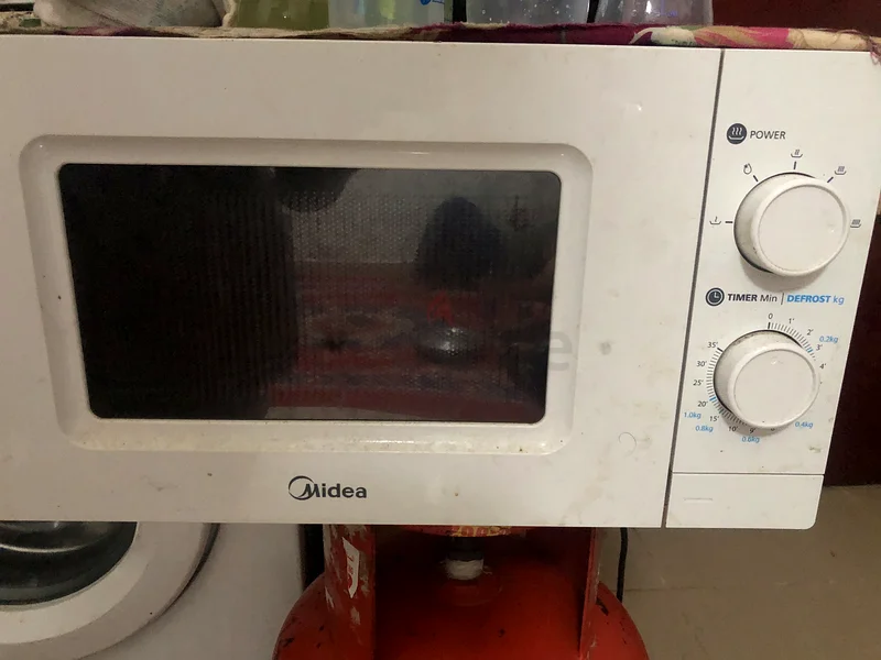 Move Out Sake/ Small microwave/ oven632492552999701113