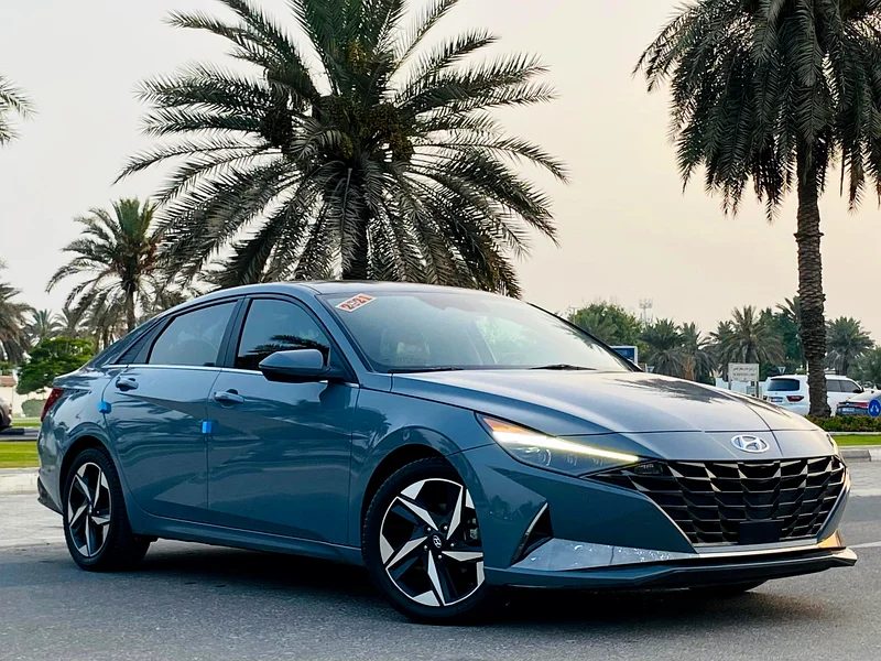 Hyundai Elantra 2021 Limited 2.0 Full option - Sunroof - Excellent condition - Imported from America63232137148803114