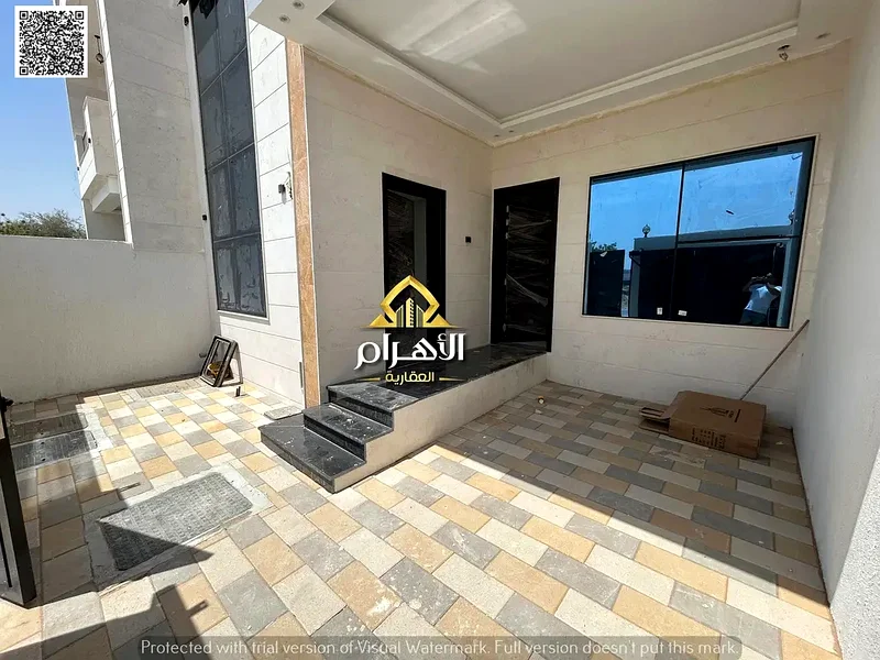 أرخص سعر في الحيلو 2، تاون هاوس حديث، يشمل رسوم التسجيل ورسوم الملكية، لمدة عشرة أيام.63187687099907113