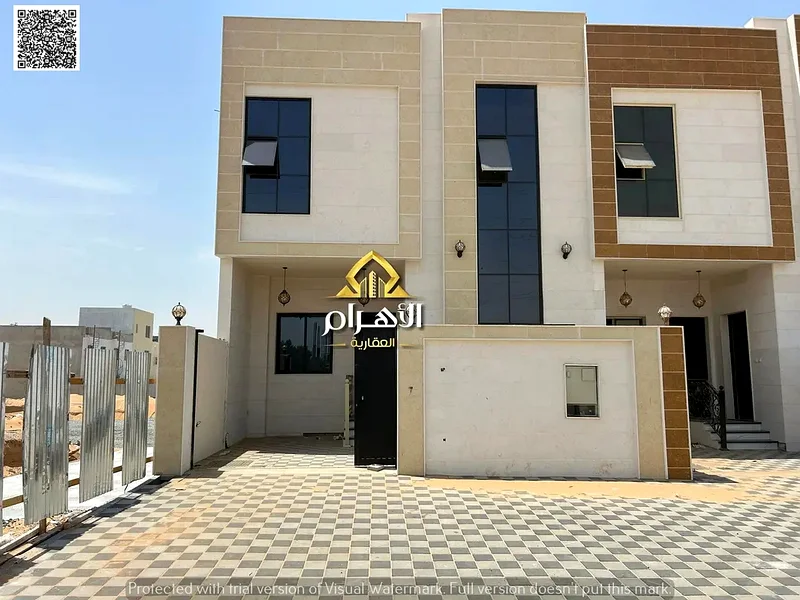 أرخص سعر في الحيلو 2، تاون هاوس حديث، يشمل رسوم التسجيل ورسوم الملكية، لمدة عشرة أيام.631876870999071114