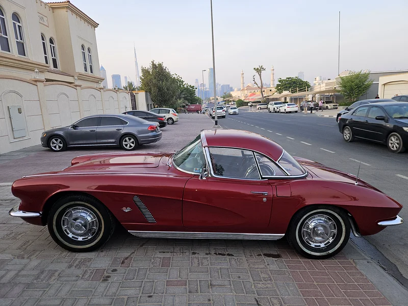 كلاسيكي رياضي مذهل شيفروليه كورفيت بحالة جيدة.63135493919746113