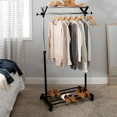 Stylish Clothing Rack - Perfect for Organizing Your Wardrobe!