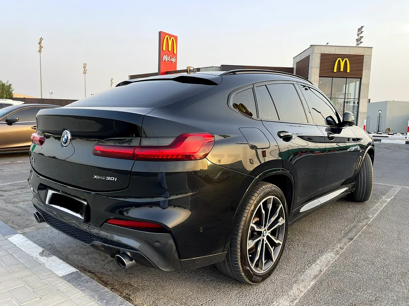بي إم دبليو X4 3.0i 2020 جي سي سي، المالك الأول63142582183937112