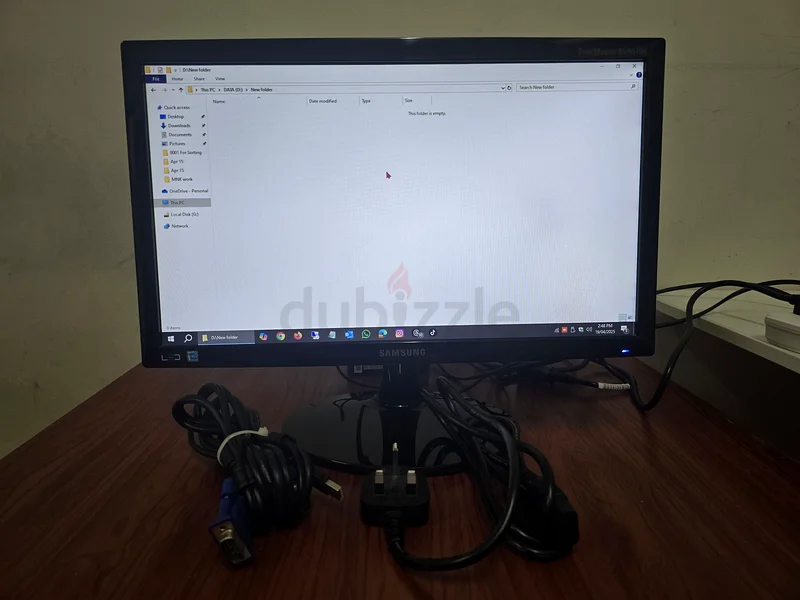 شاشة سامسونج مقاس 19 بوصة VGA مع كابلات VGA و питания للبيع62863825914113111