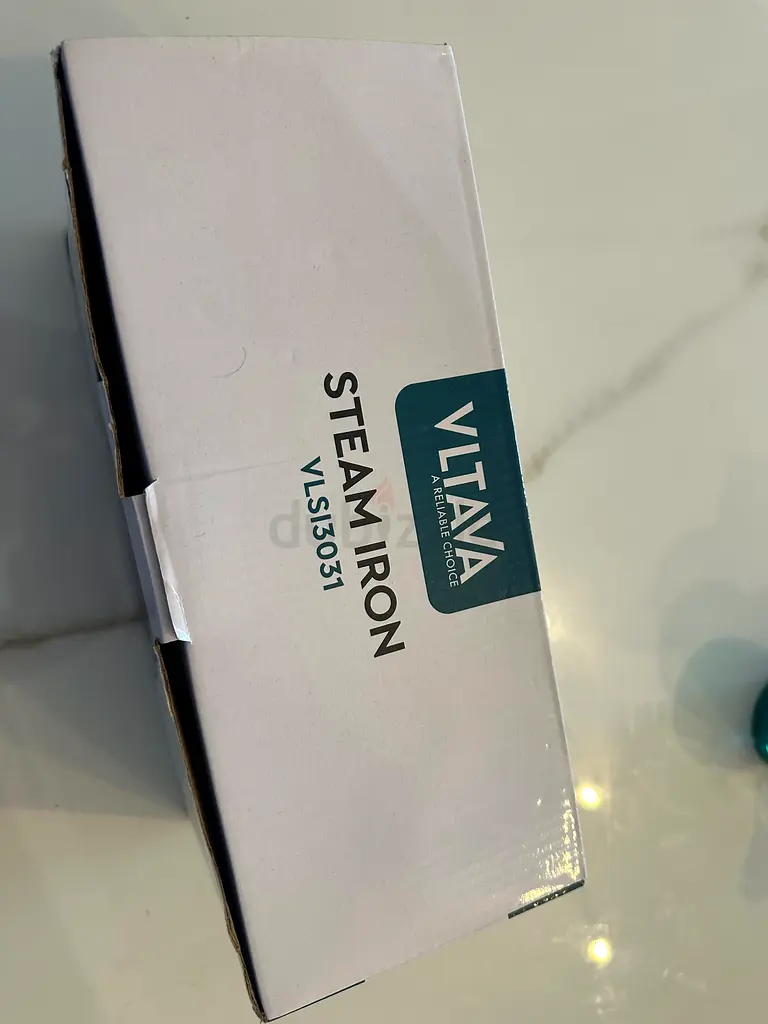 Iron box, never used, unopen box.. free gift63253470880131111