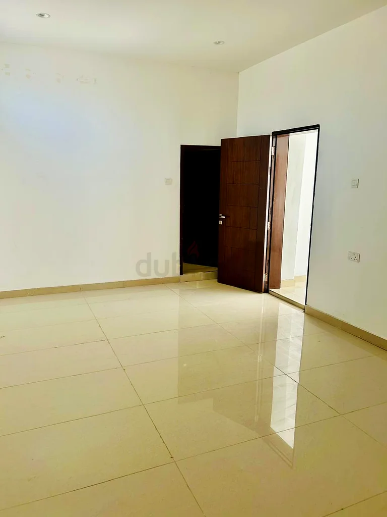 Room available for rent only ladies63143963315459111