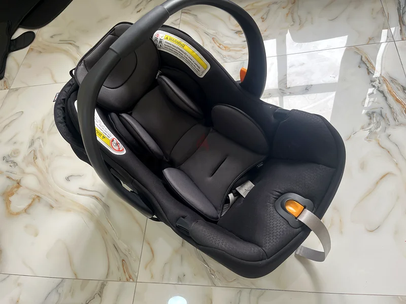 Chicco KeyFit35 infant car seat. Excellent condition63195112300673112