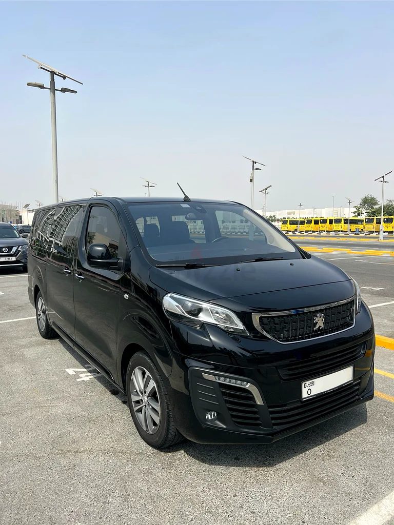Peugeot Traveller VIP L3 2024 - Diesel, GCC, 46,500 km, No Accidents, WarrantyServices - 11000063222806066690112