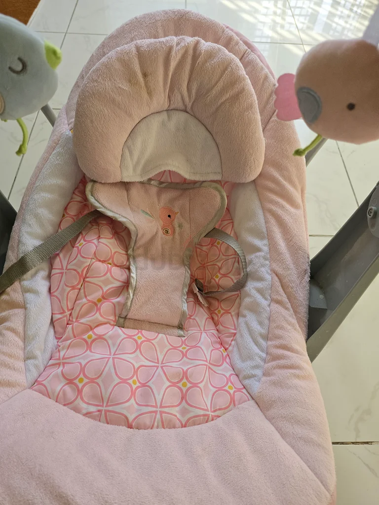 Baby cradle63206877522946112