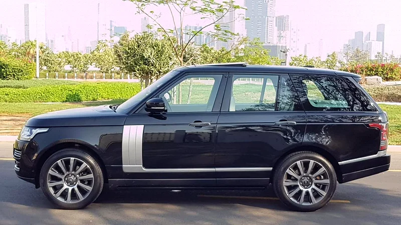 Beautiful Range Rover Vogue V8 “”Supercharged “”Fully Loaded “” GCC “” Free Accidents63231641744259114