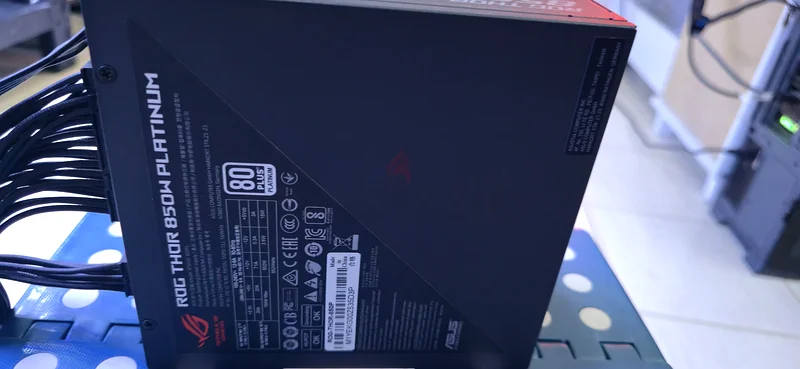 Asus ROG Power Supply Unit - High Performance63256595286273112