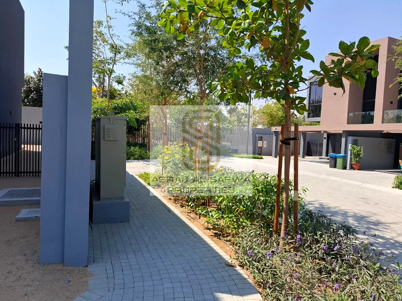 Unique 3-BHK Corner Townhouse Available in Robinia, Masaar63699746999043113
