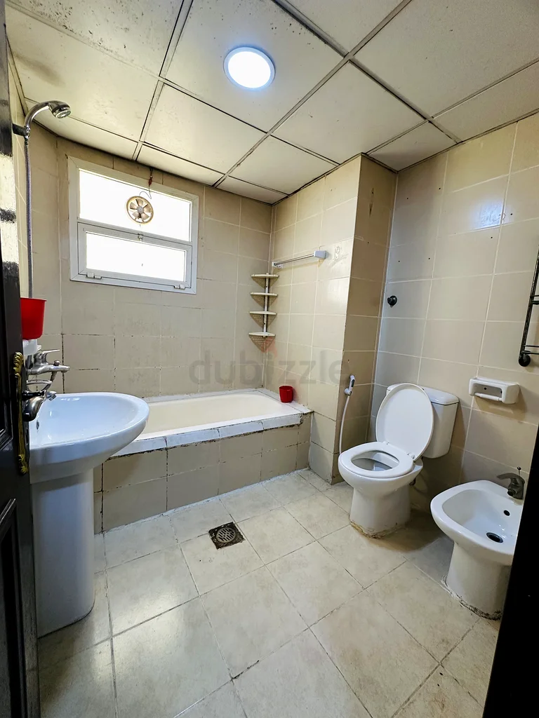 FAMILY ROOM AVAILABLE62932686367106112