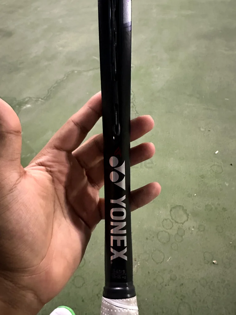 يُباع Yonex Ezone 100L 202563243192562690111