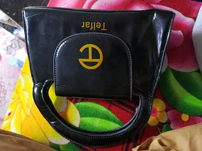 Stylish Black Handbag for Every Occasion!