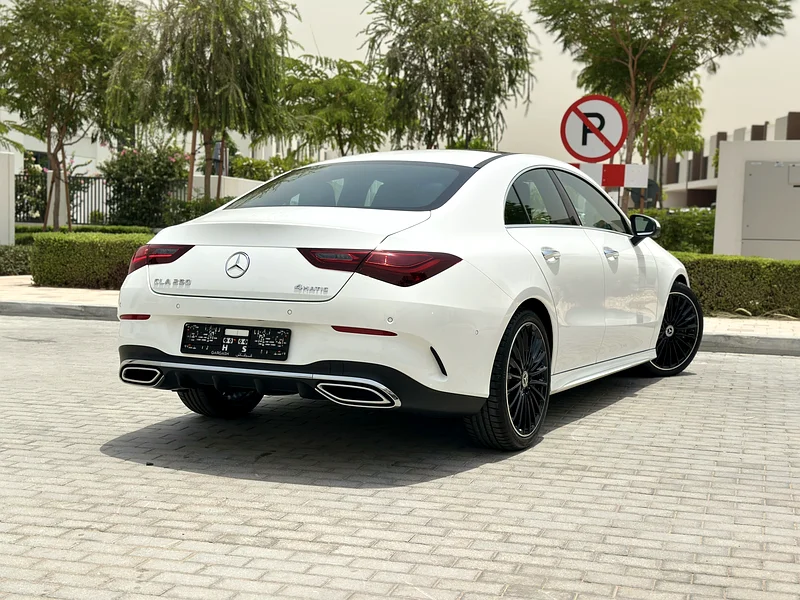 Stunning CLA 250 with 5 Years Warranty  Service62930626143362113