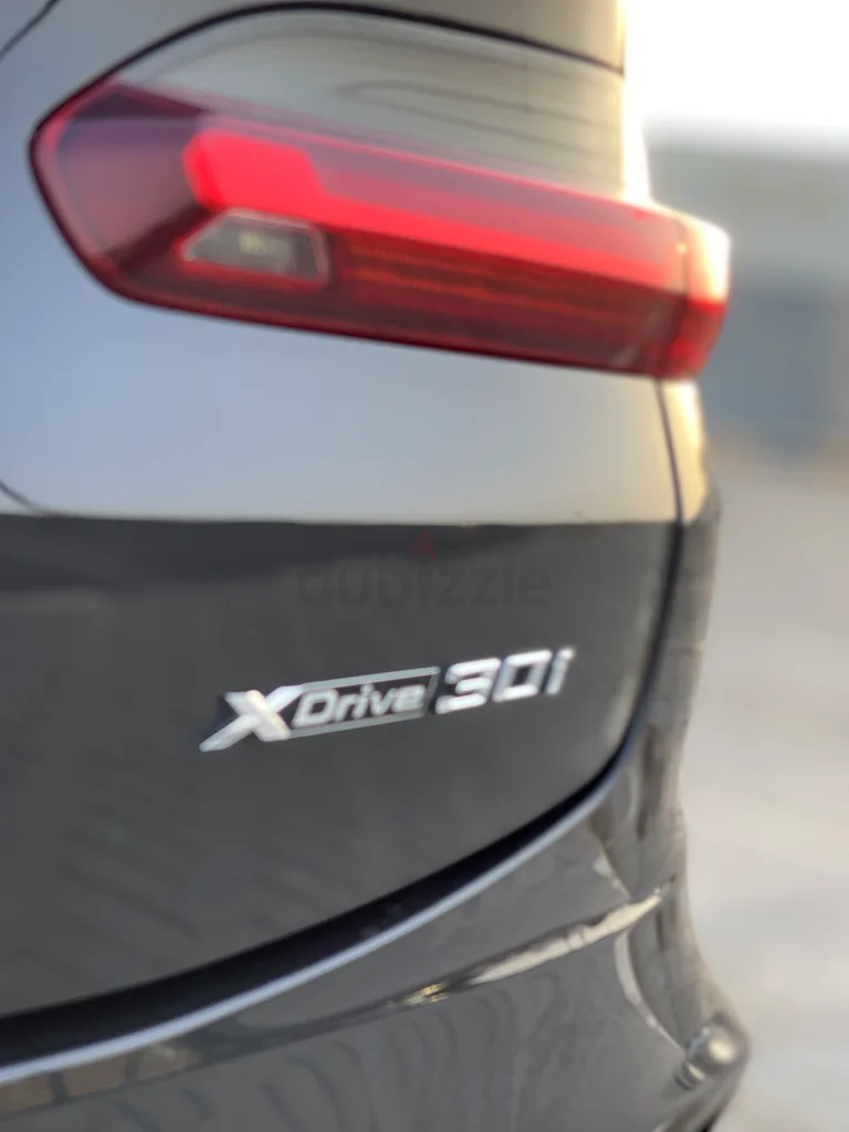 بي إم دبليو X4 3.0i 2020 جي سي سي، المالك الأول63142582183937114