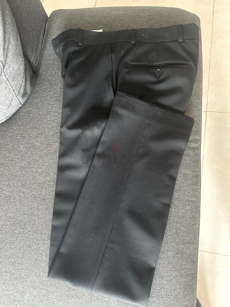 Elegant Italian Mens Suit (Salvatini) - Perfect for Any Occasion!63173145569026111