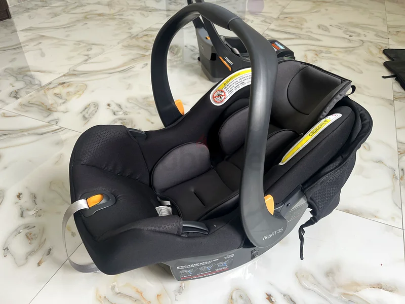 Chicco KeyFit35 infant car seat. Excellent condition63195112300673113