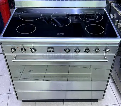 Smeg brand cooker full electric size 90/60cm