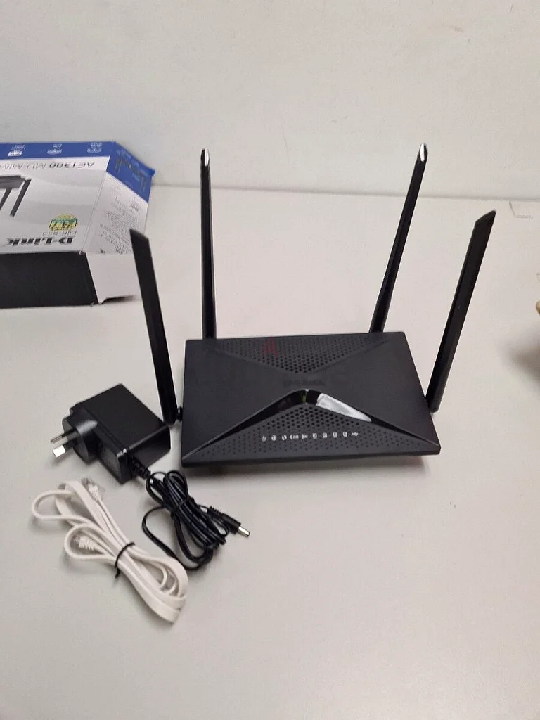 D-Link AC 1300 High-Speed Wi-Fi Router63168984782466113