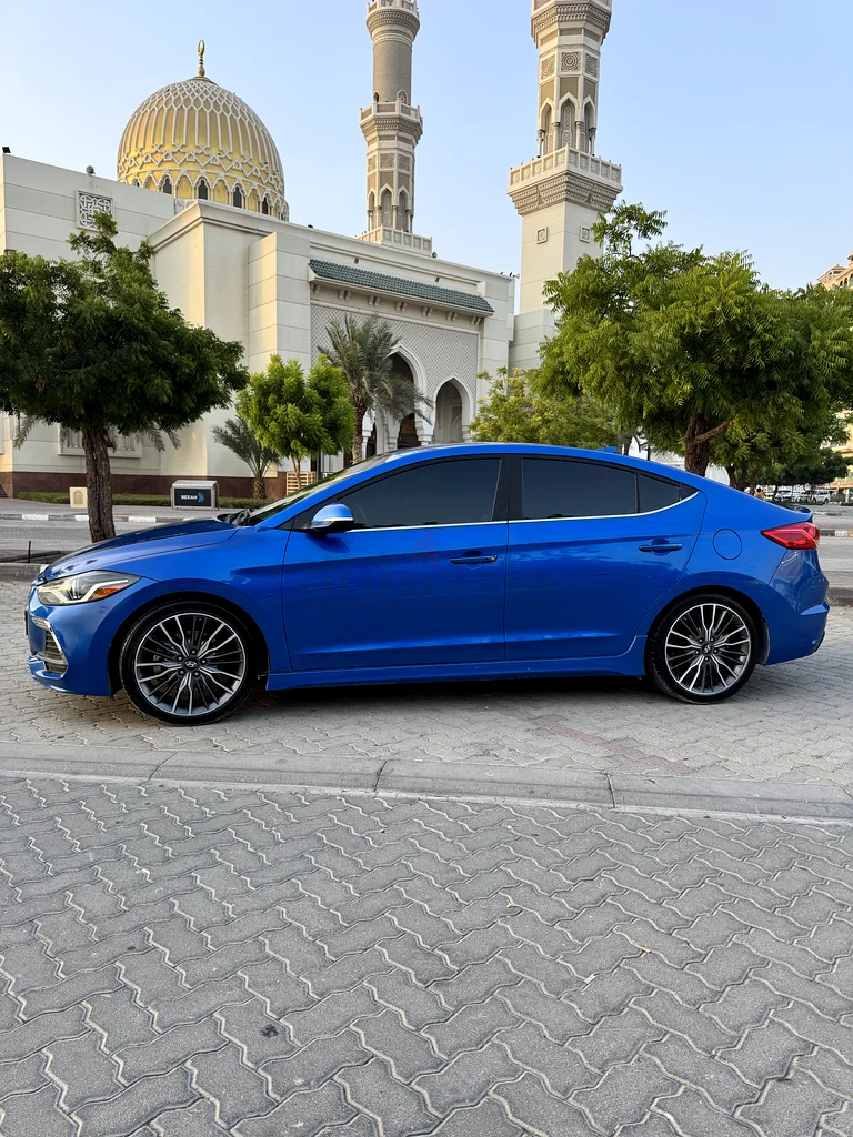 Hyundai Elantra Sport63150945637507111