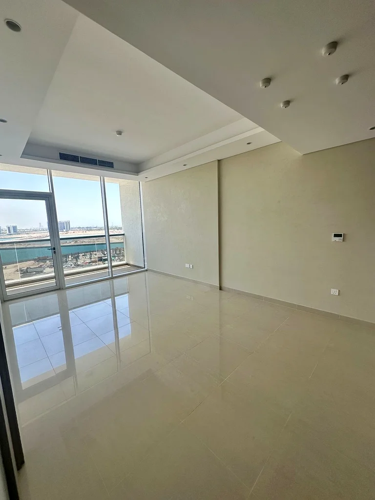 🏡  Modern 1-Bedroom Apartment with Stunning Sea Views in Gateway Residences II, Hayat Island63864087071874112