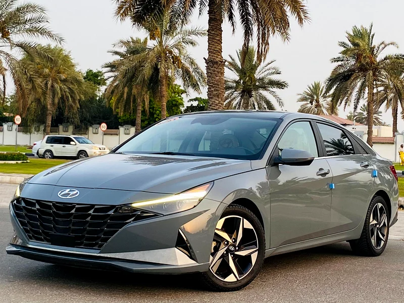 Hyundai Elantra 2021 Limited 2.0 Full option - Sunroof - Excellent condition - Imported from America63232137148803111