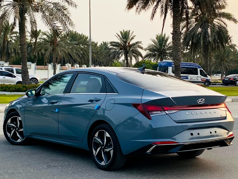 Hyundai Elantra 2021 Limited 2.0 Full option - Sunroof - Excellent condition - Imported from America63232137148803114