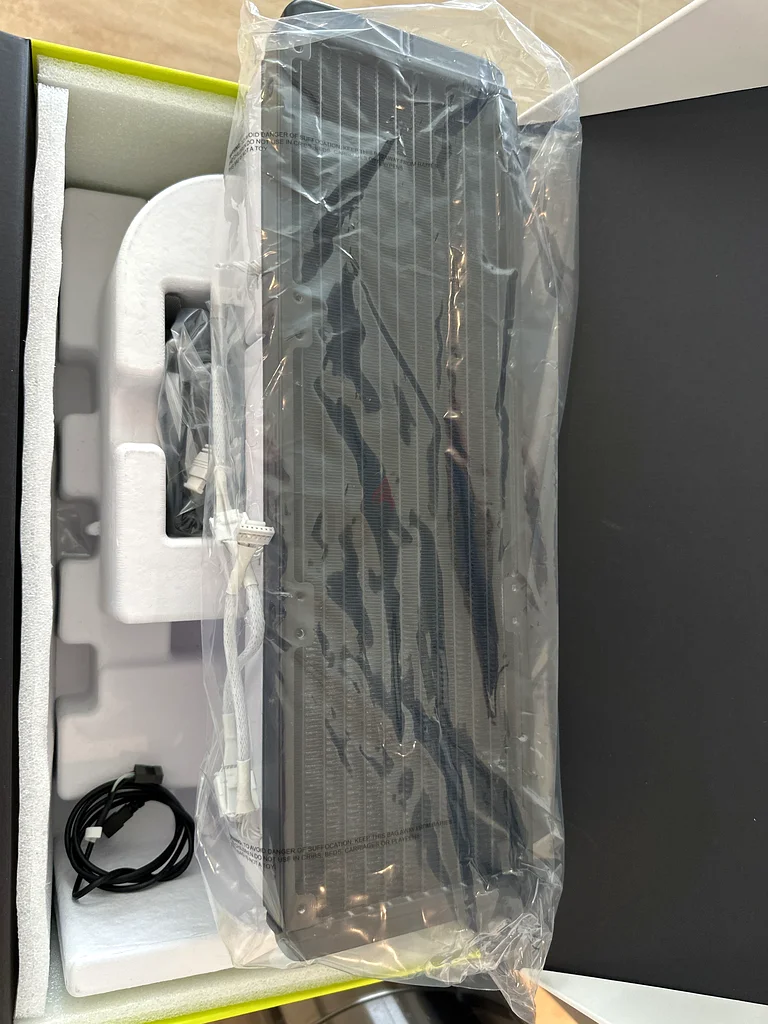 نظام التبريد السائل ASUS ROG Strix LC II ثلاثي ARGB63165238596226113