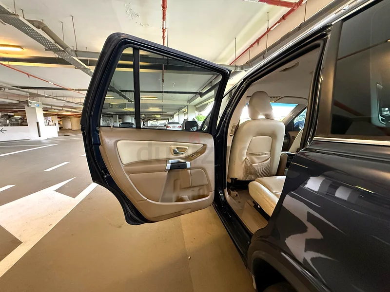 فولفو XC90 للبيع62929646198787112