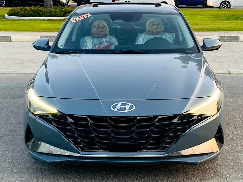 Hyundai Elantra 2021 Limited 2.0 Full option - Sunroof - Excellent condition - Imported from America63232137148803112