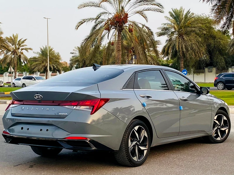Hyundai Elantra 2021 Limited 2.0 Full option - Sunroof - Excellent condition - Imported from America63232137148803113