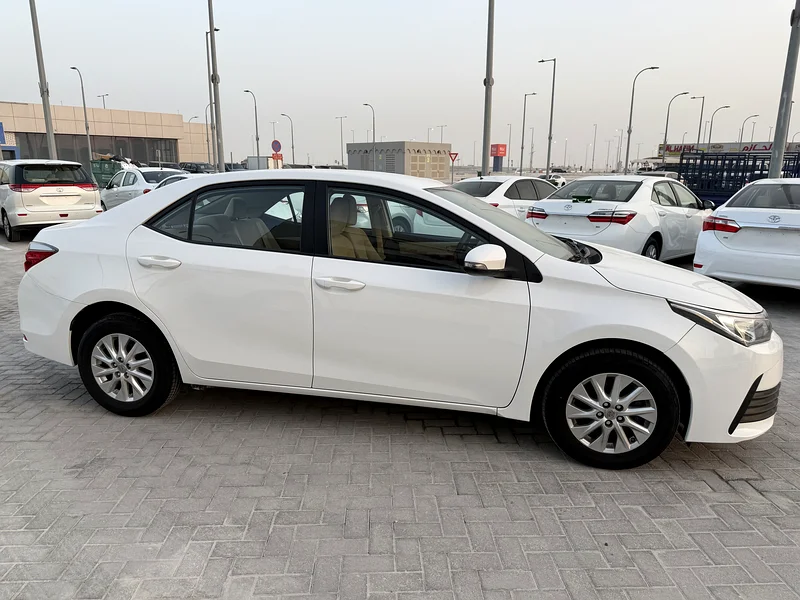 TOYOTA COROLLA 2.0L (( 2018 )) Gcc ..,  خليجي63147210585345113