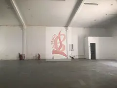 Commercial warehouse for rent in Al Quoz