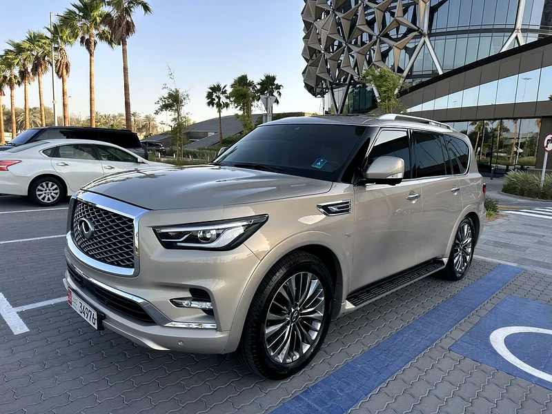 For sale, 2020 Infiniti QX80, agency condition, Gulf version, extremely clean.63173844653698114