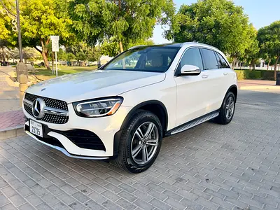 Mercedes-Benz GLC 300 . luxury SUV. 2021 model.
Only 48000km . In perfect condition like new.
Americ