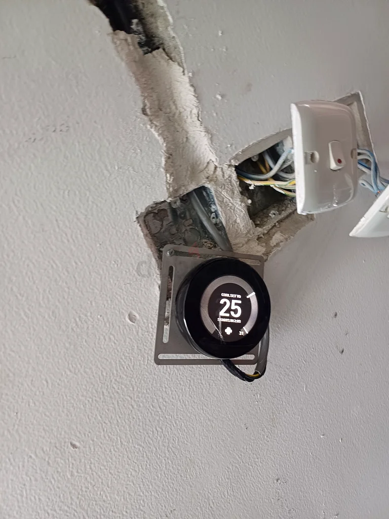 تركيب جهاز التحكم في درجة الحرارة Google Nest63220334378883113